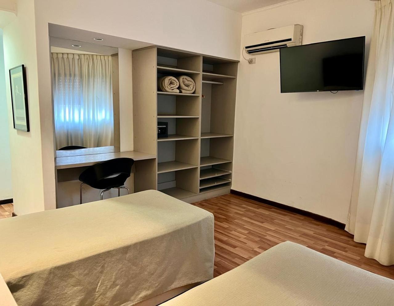 Hotel Vina De Italia Кордоба Екстериор снимка