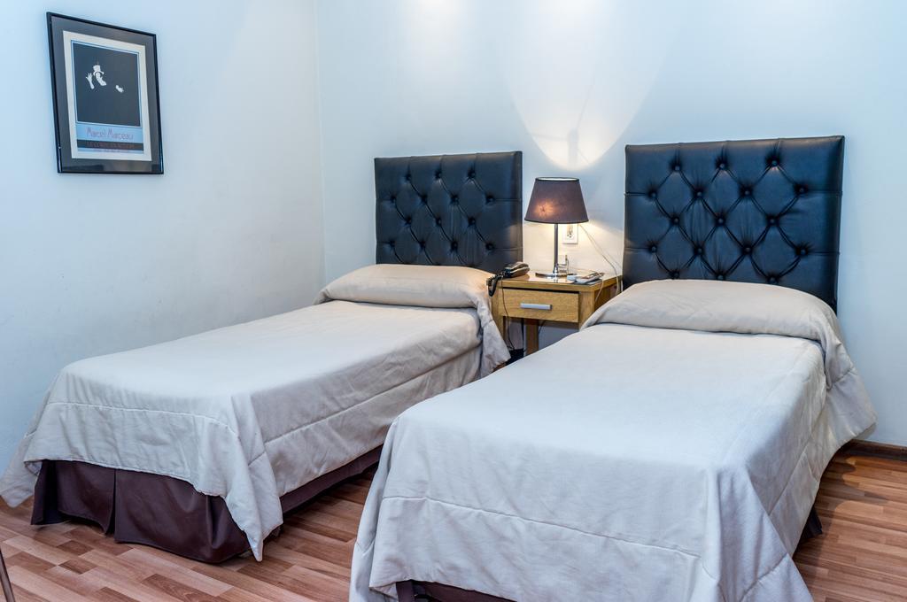 Hotel Vina De Italia Кордоба Екстериор снимка